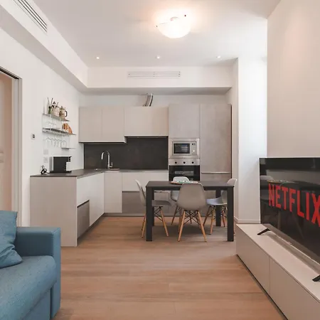 Apartamento Centro Di Elegante In Ponterosso