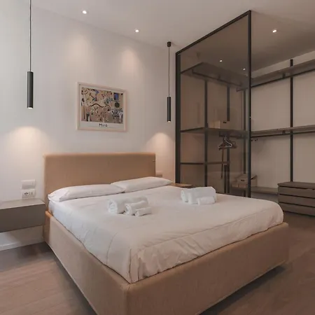 Apartment Centro Di Elegante In Ponterosso