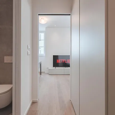 Centro Di Elegante In Ponterosso Appartement Triëst