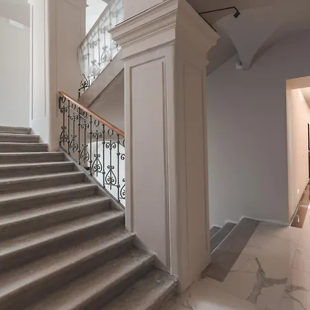 Centro Di Elegante In Ponterosso דירה טריאסטה